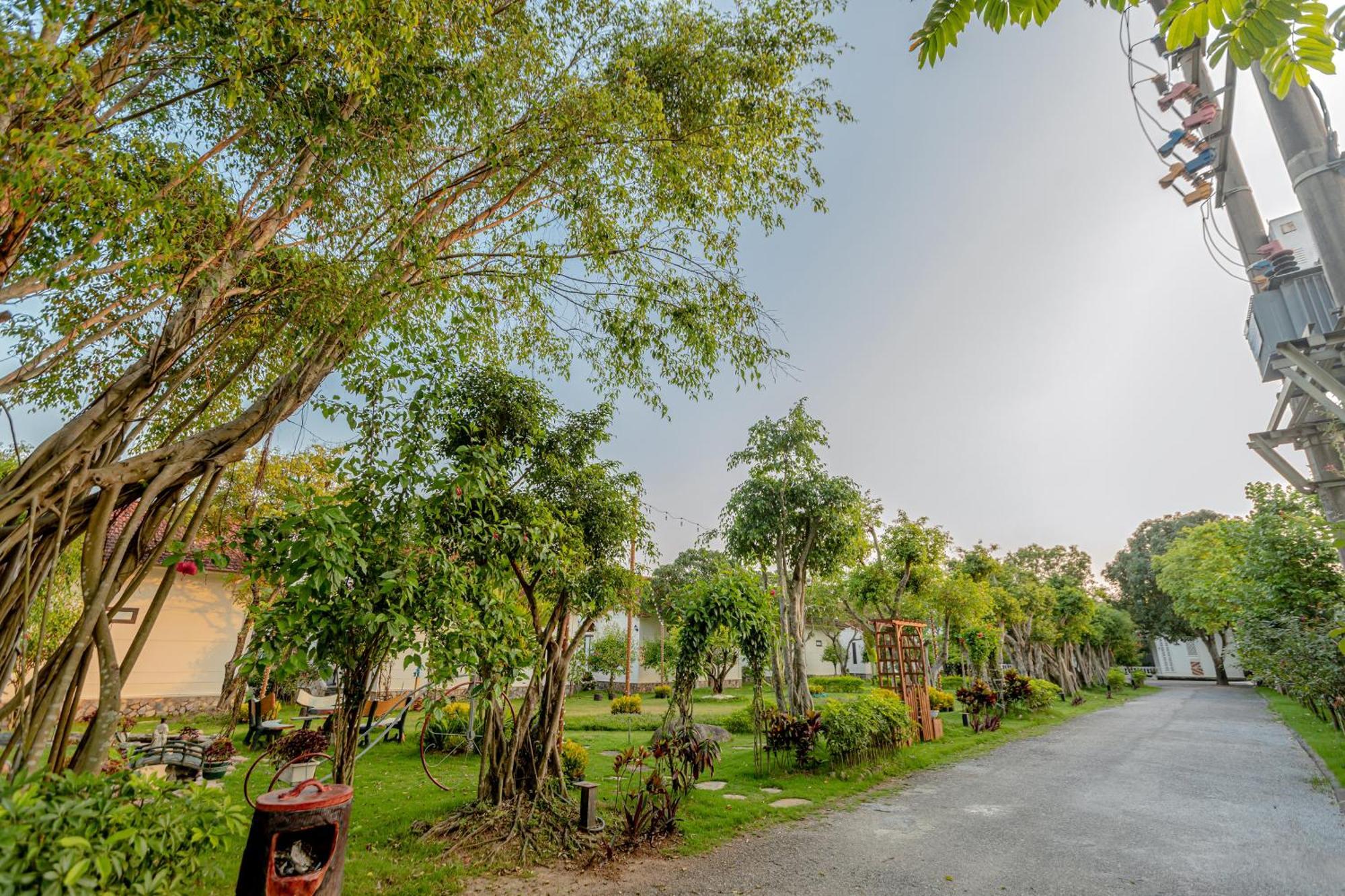 Hoa Lu Garden Resort Ninh Binh Buitenkant foto