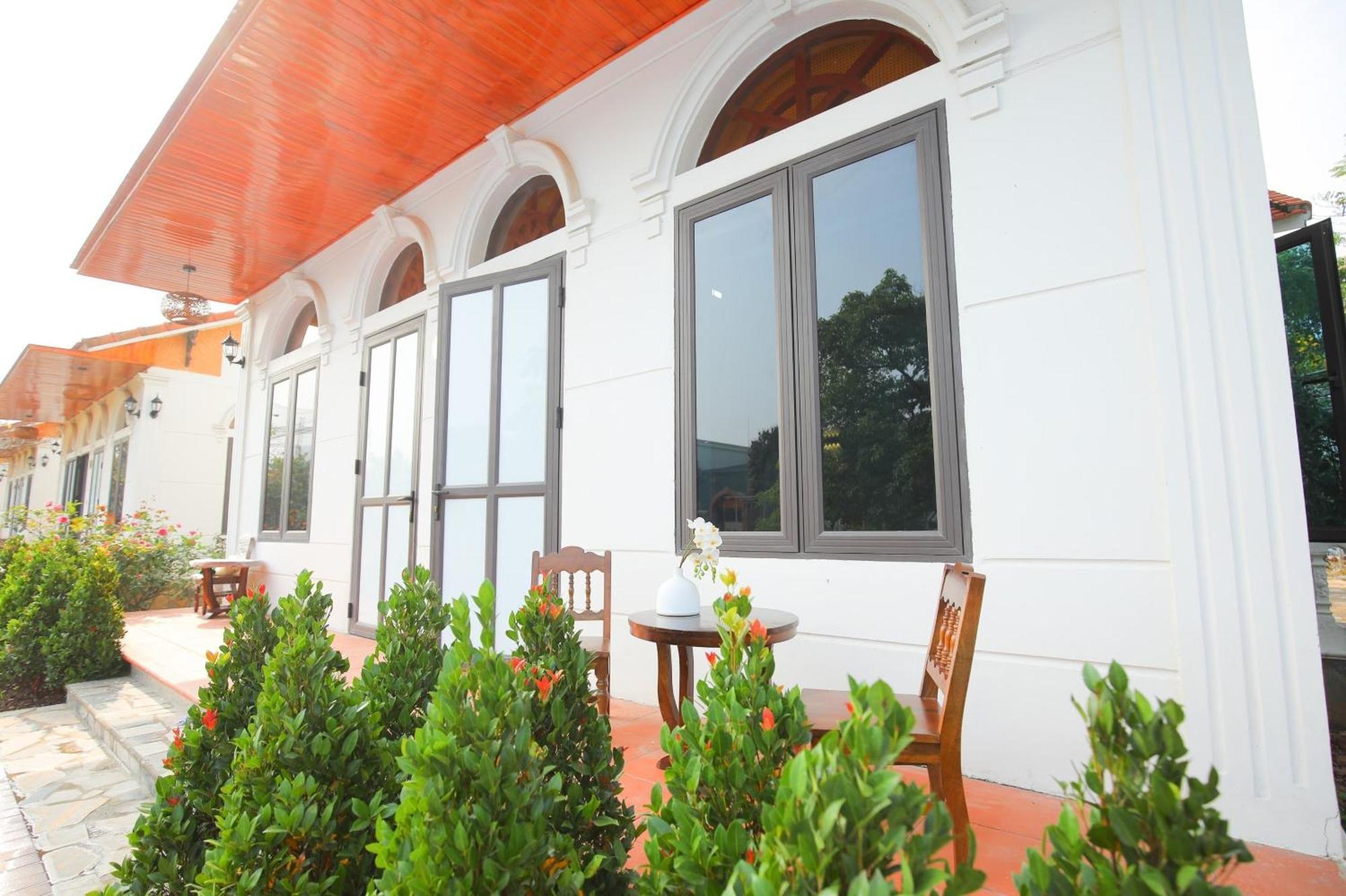 Hoa Lu Garden Resort Ninh Binh Buitenkant foto