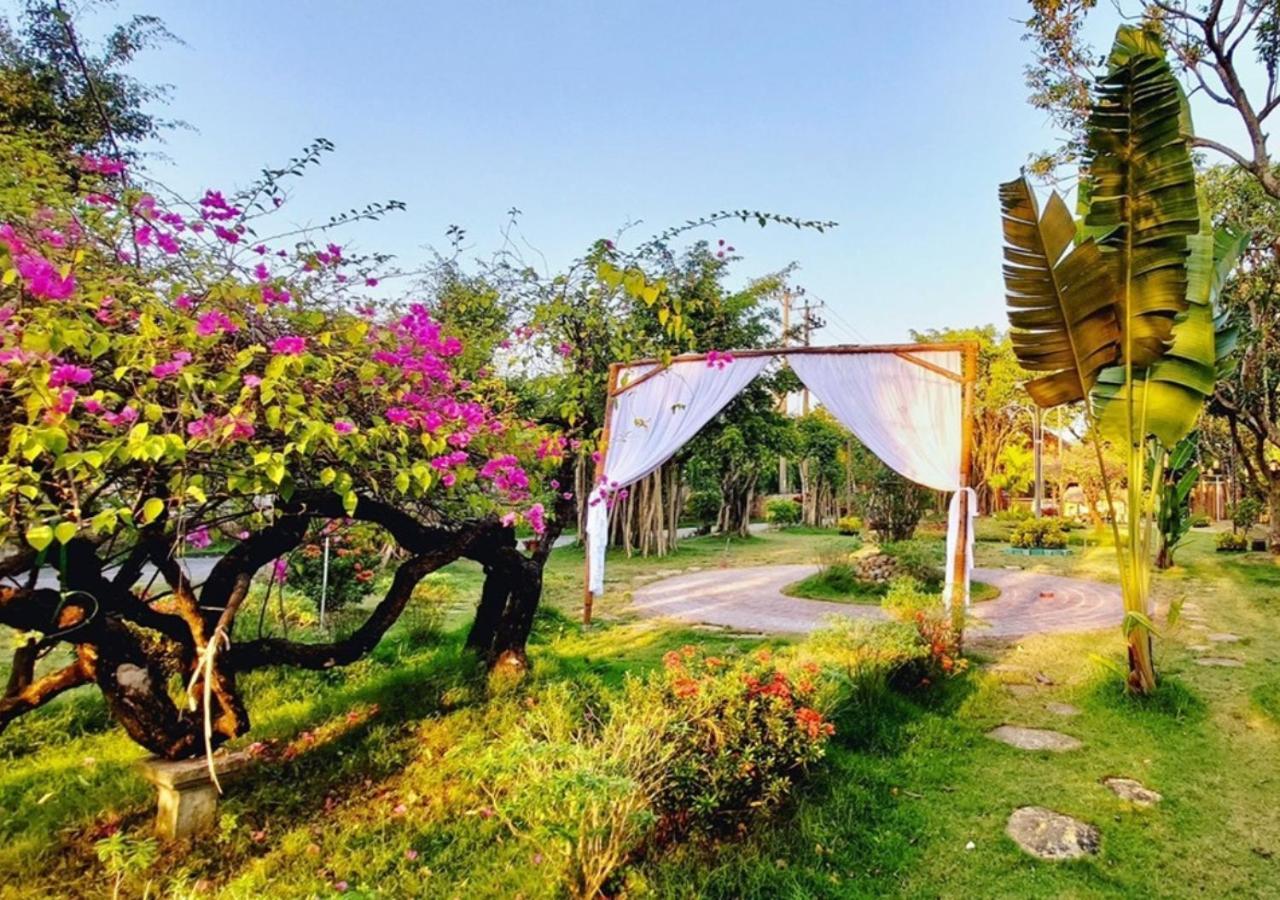 Hoa Lu Garden Resort Ninh Binh Buitenkant foto