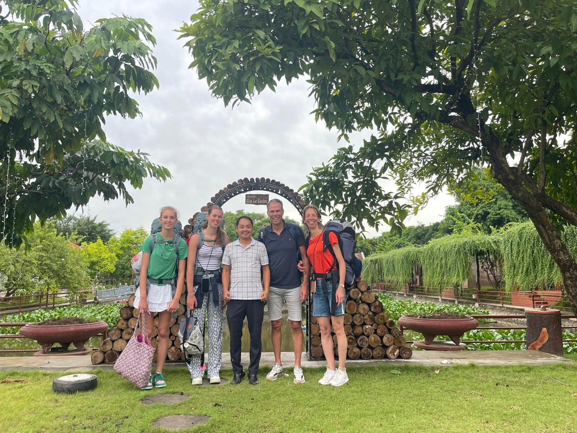 Hoa Lu Garden Resort Ninh Binh Buitenkant foto