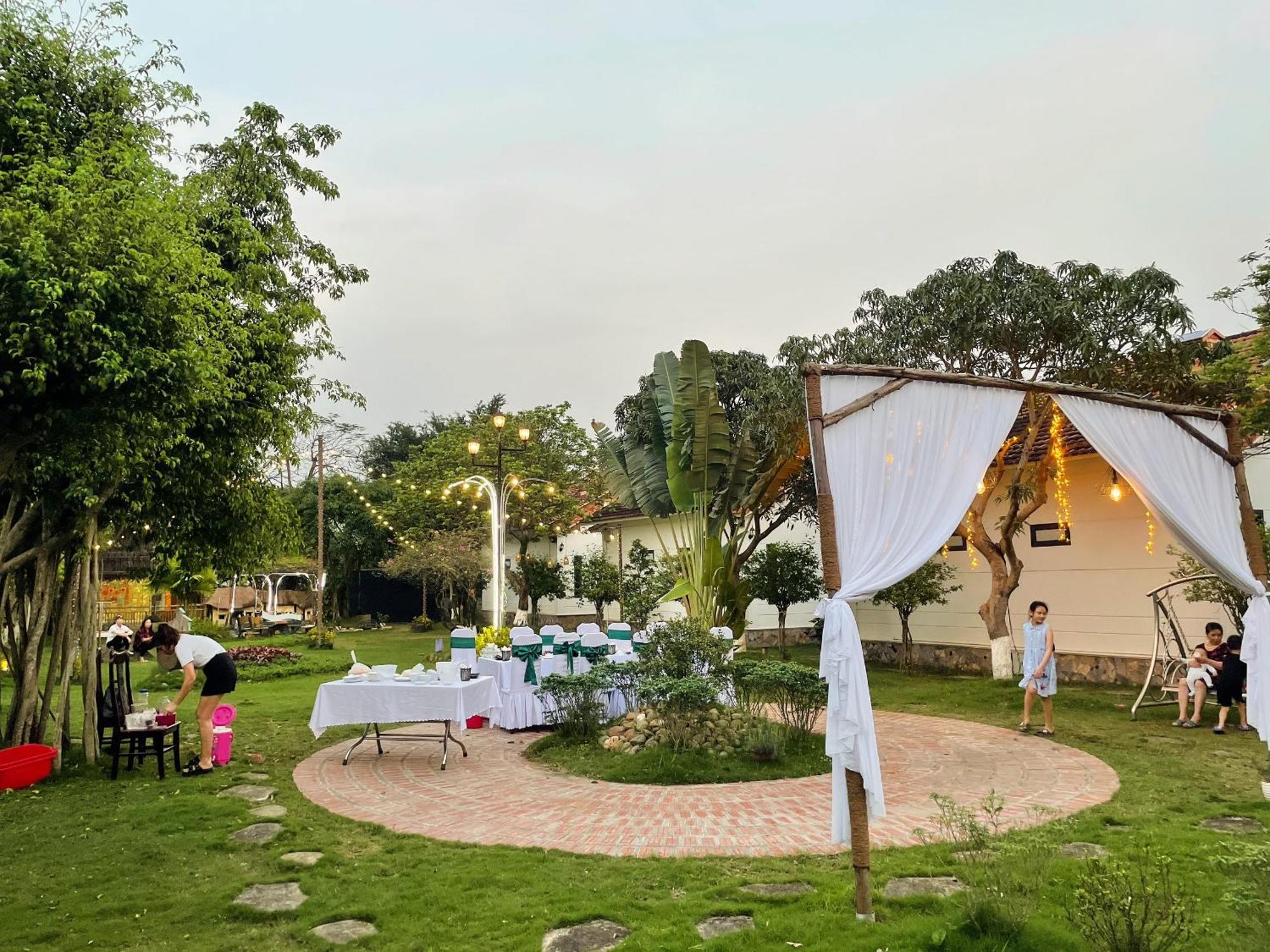 Hoa Lu Garden Resort Ninh Binh Buitenkant foto