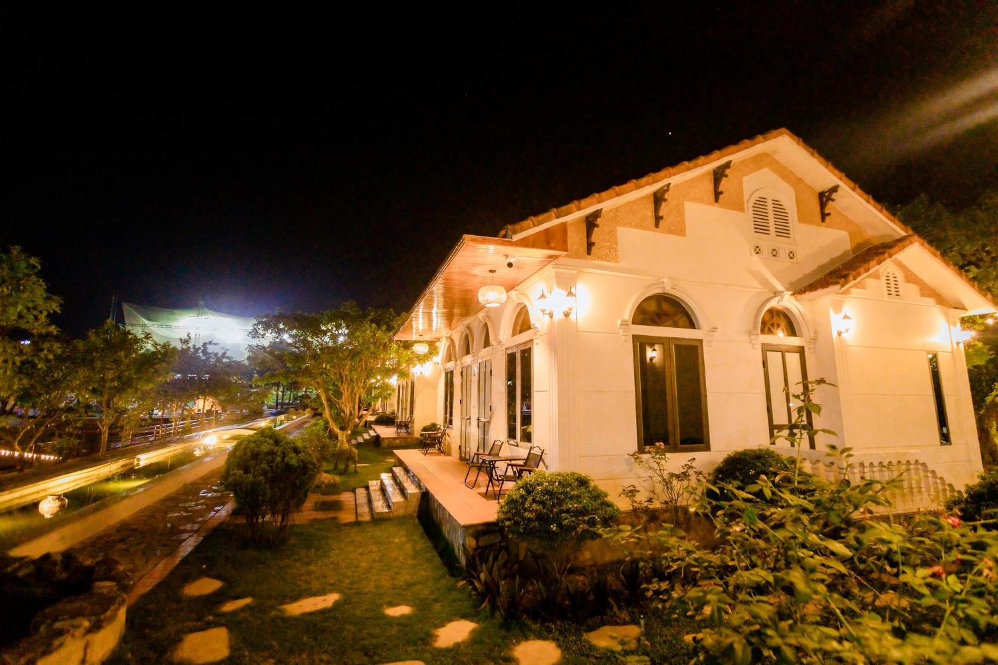 Hoa Lu Garden Resort Ninh Binh Buitenkant foto